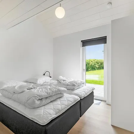 Vakantiehuis Cozy In With Jacuzzi *