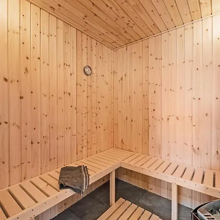 Hébergement de vacances Cozy In With Jacuzzi